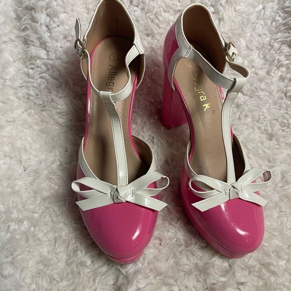 Alegra K synthetic patent hot Pink and White T strap Platform Heels SZ9 - Picture 3 of 11